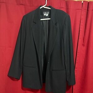 Sag Harbor Women's Classic Black Blazer